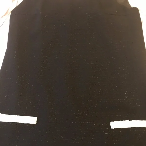 Little Black dress - Picture 7 of 8